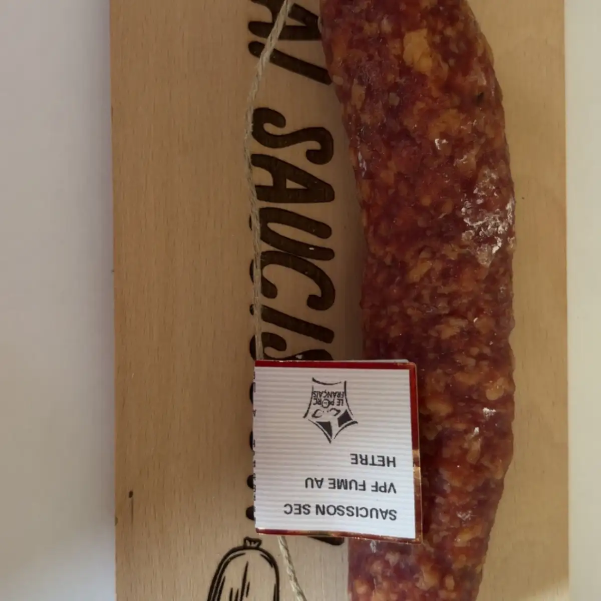Saucisson sec fume au hêtre